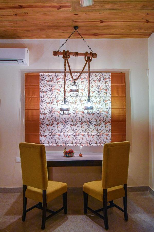 Hotel Tree Of Life Ecotainers Agra Agra  Exterior foto
