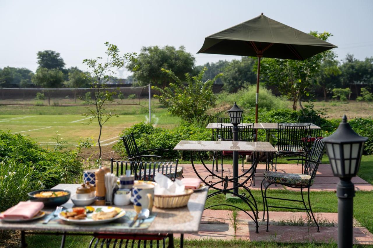 Hotel Tree Of Life Ecotainers Agra Agra  Exterior foto