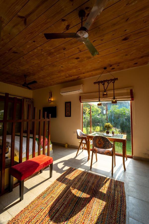 Hotel Tree Of Life Ecotainers Agra Agra  Exterior foto
