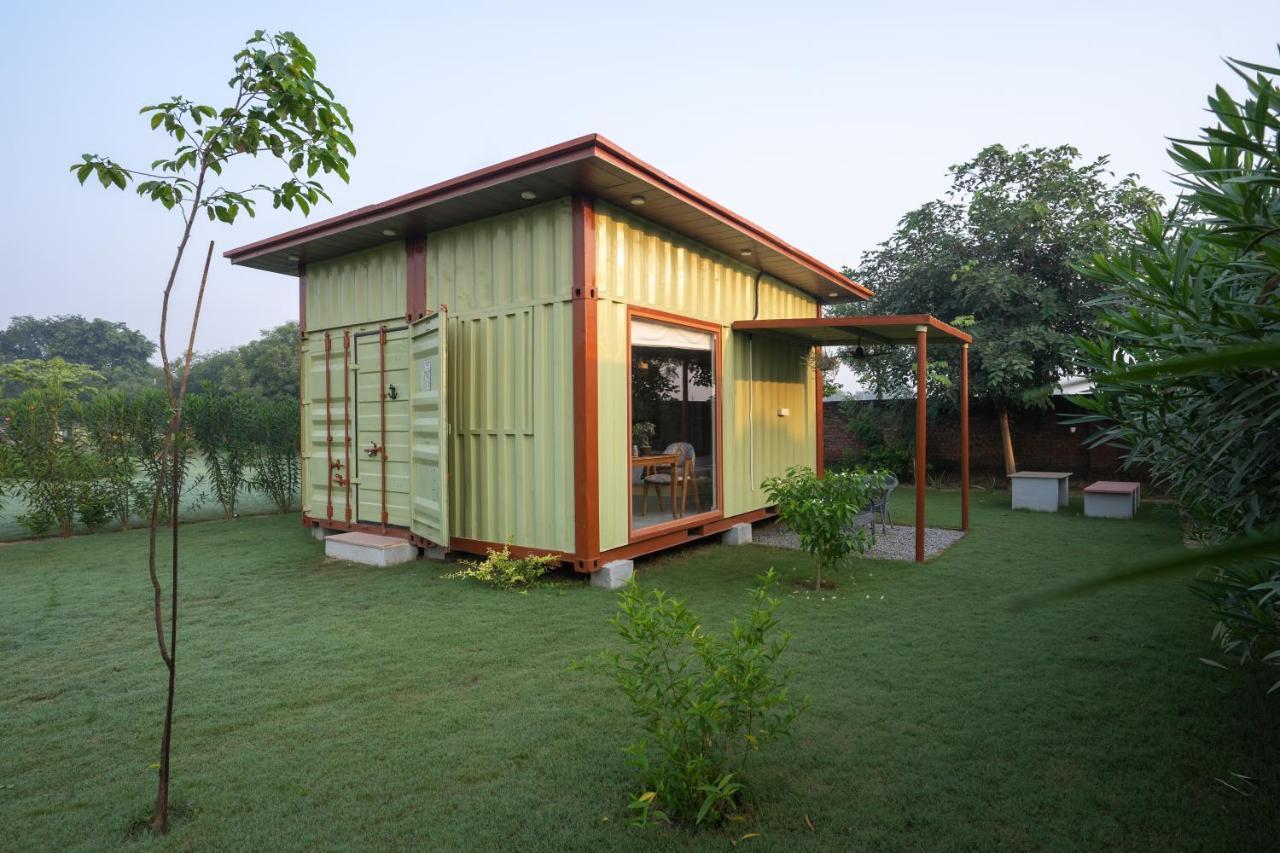 Hotel Tree Of Life Ecotainers Agra Agra  Exterior foto