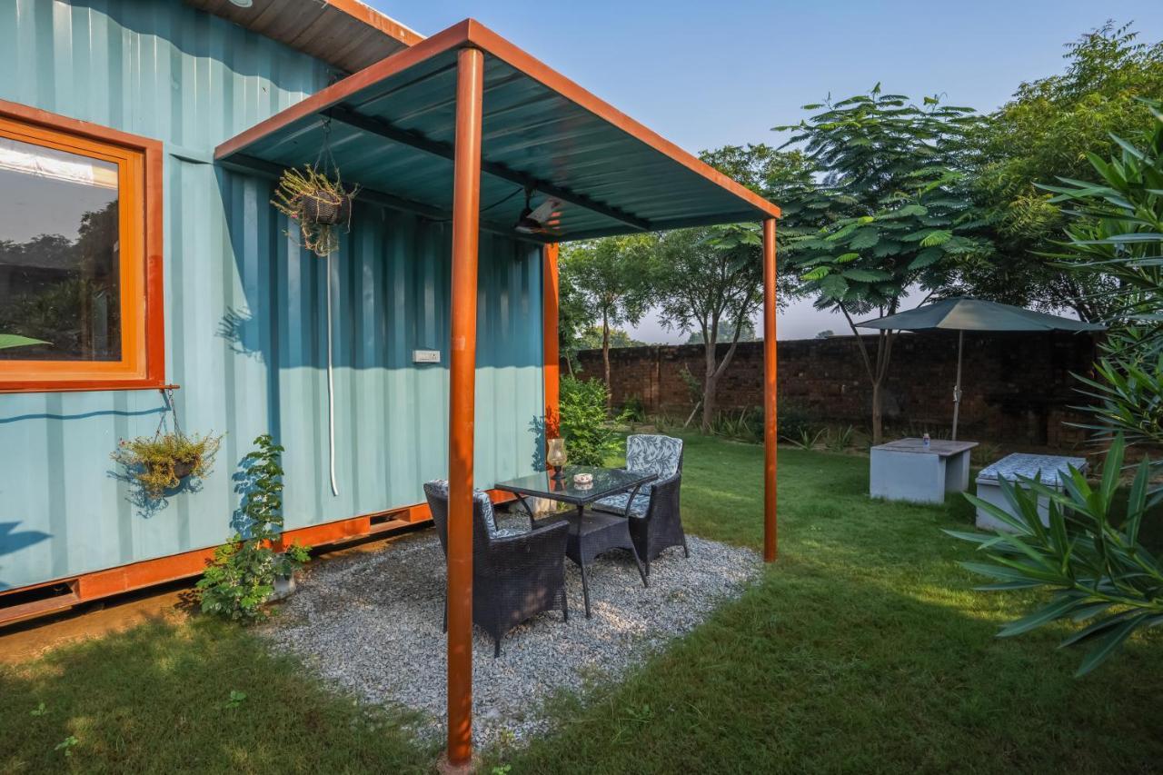 Hotel Tree Of Life Ecotainers Agra Agra  Exterior foto